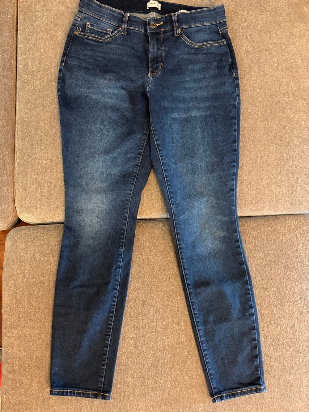 Wonderly Mid‑Rise Skinny Jeans – Size 6R (27” Inseam